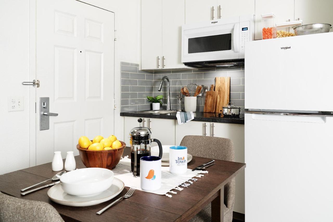 Intown Suites Extended Stay Atlanta Ga - Дугласвилл Экстерьер фото